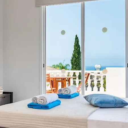 Alysia By Ezoria Coral Bay