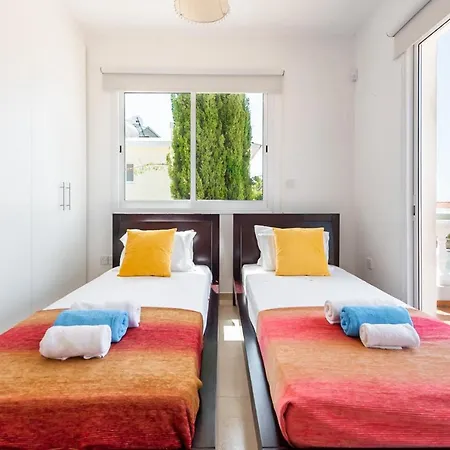 Alysia By Ezoria * كورال باي