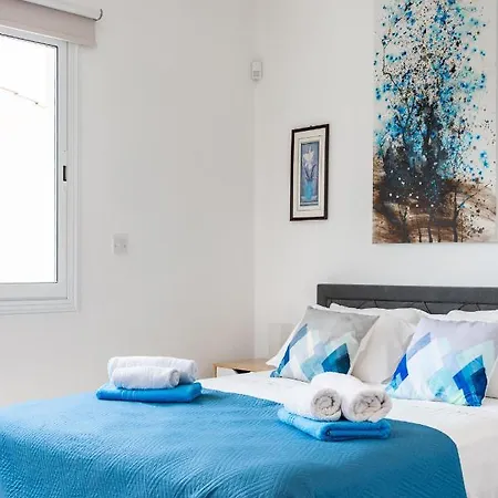 Alysia By Ezoria فيلة