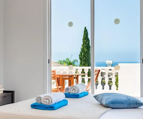 Alysia By Ezoria Coral Bay