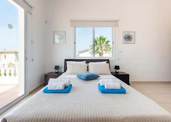 Villa Alysia By Ezoria *